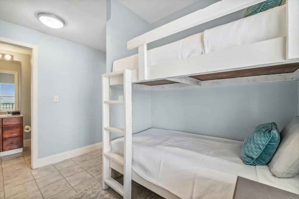 Spacious Beach Condo With Gulf Views! Sleeps 8! By Dolce Vita Getaways Pcb Panama Stadt Exterior foto